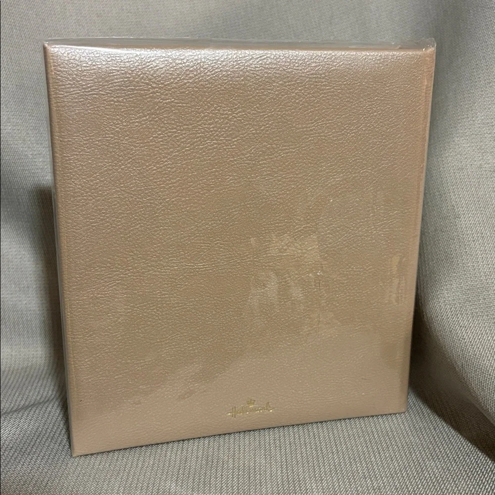 NWOT Vintage Tan Hallmark Address Book